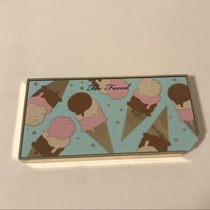 Too Faced Highlighter